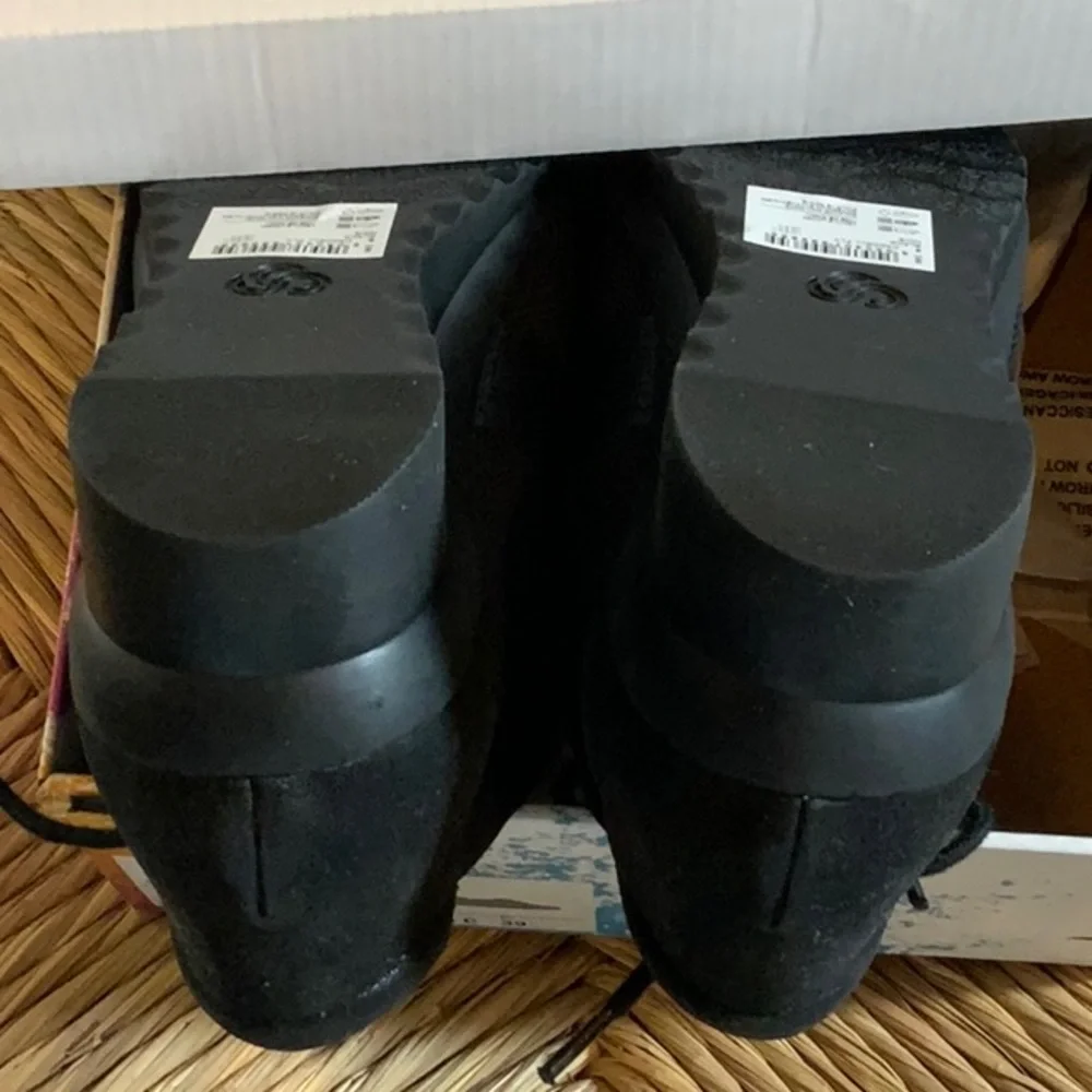 CLARKS CLOUDSTEPPERS Caddell Fly Wedges NWT Black 8 Narrow